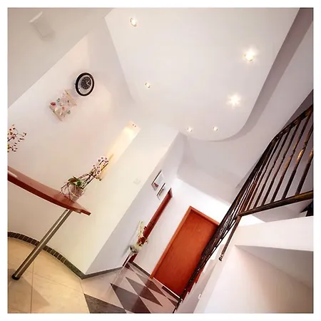 Kama Homestay